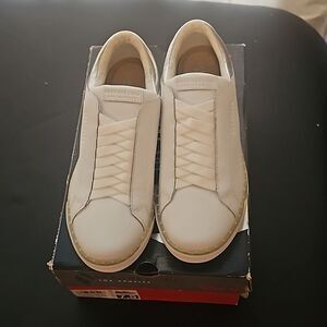 SKECHER STREET LOS ANGELES  SHOES  7.5